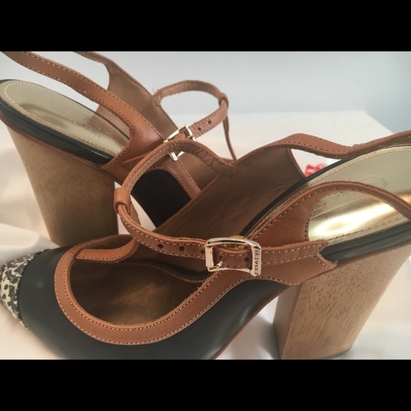 Coach Shoes - Picture 1 of 4